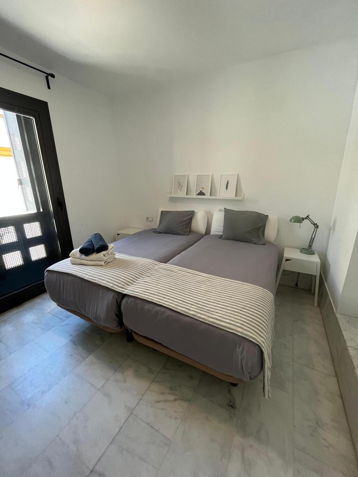 Center Sevilla Confort 7 Экстерьер фото